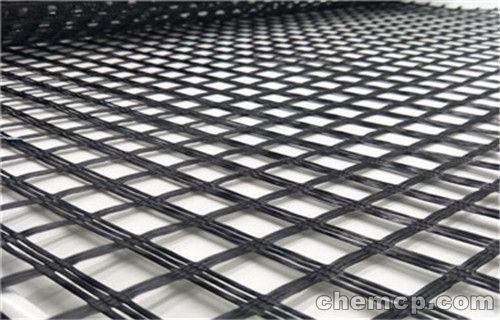 土工格柵的鋪設(shè)